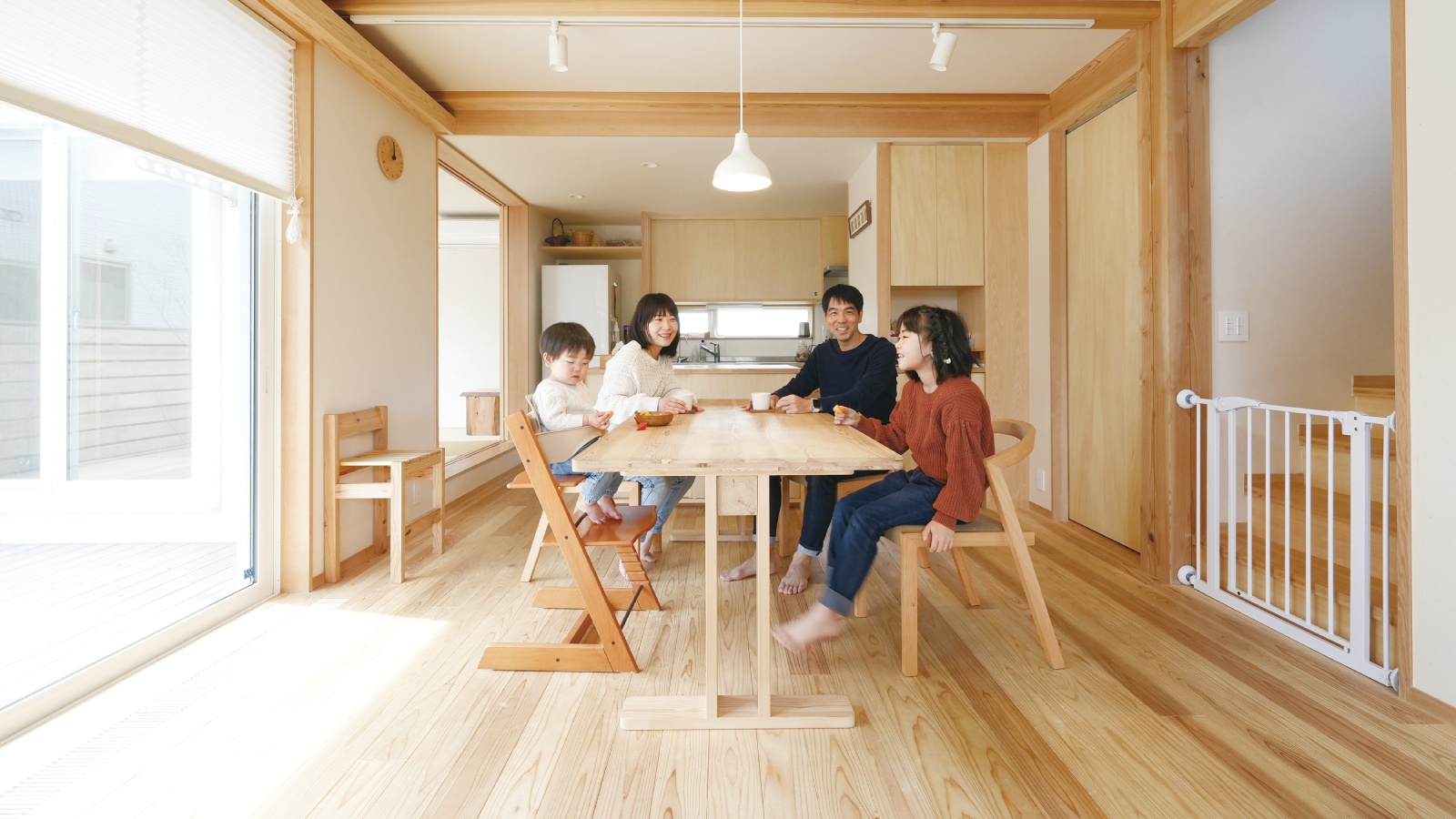 自然素材の家で暮らす｜木造ドミノ住宅