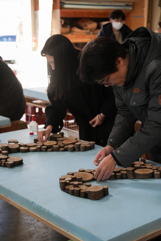 大林組の設計チームの皆さんのサインはさすがの完成度！