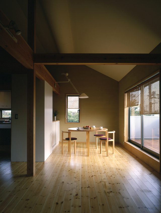 久米川の家（2001年）