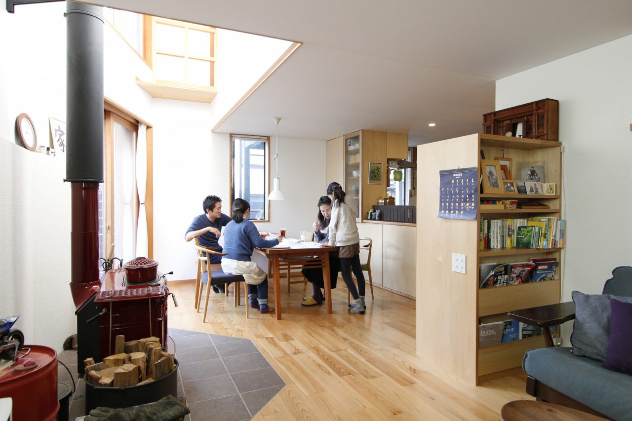 薪ストーブ：バーモンドキャスティング社 アンコール（レッド）