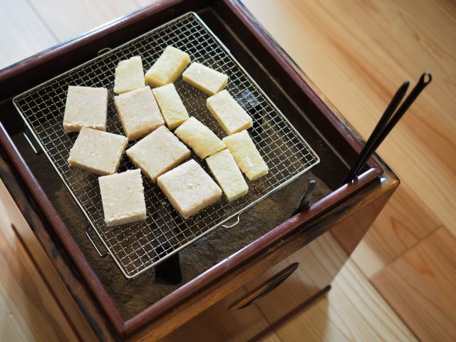 同じく「古福庵」で手に入れた火鉢