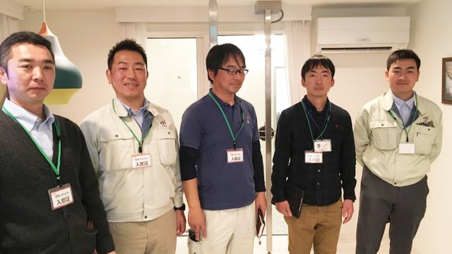 左から、新藤、新、渡邉、橋詰、堀野