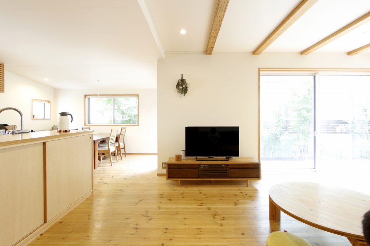 スッキリとした1階リビング