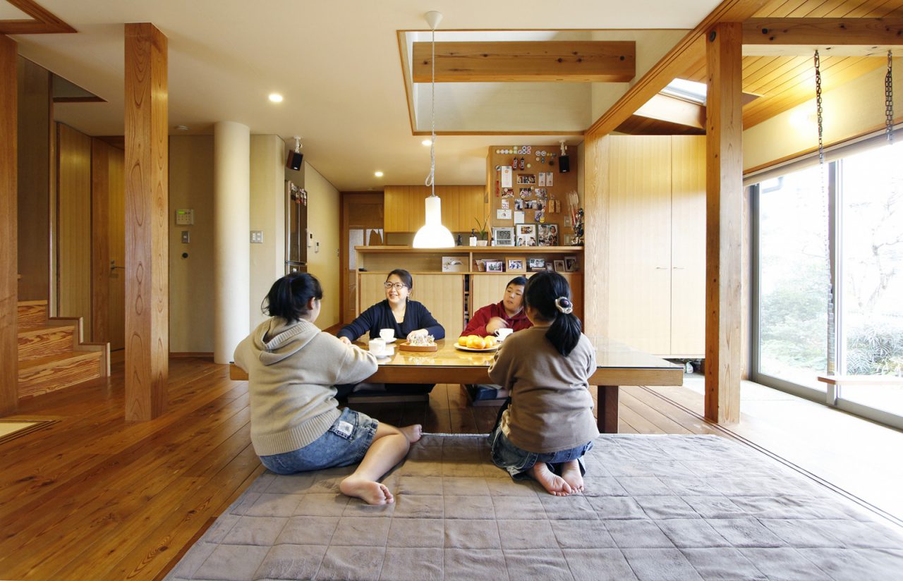 リビングダイニング