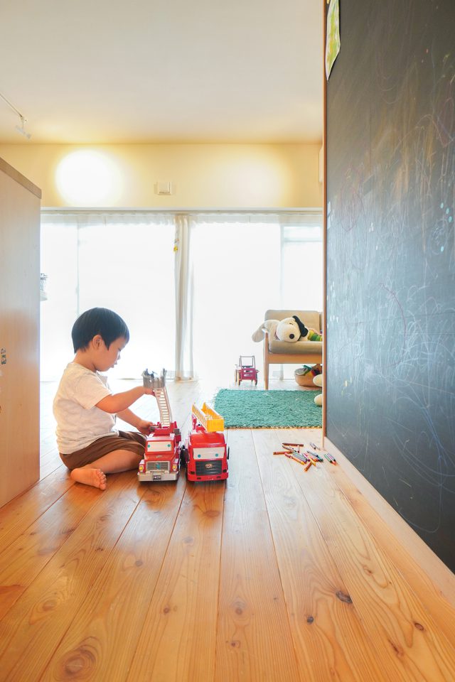 息子さんの気配を感じながら作業できる。