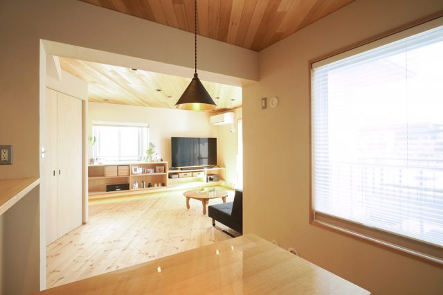 太田さんが選んだダイニングのペンダント照明もお気に入り。