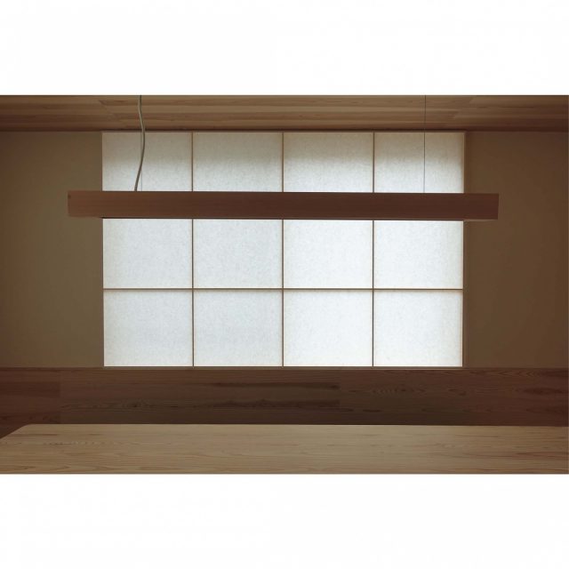 自然光の入る窓