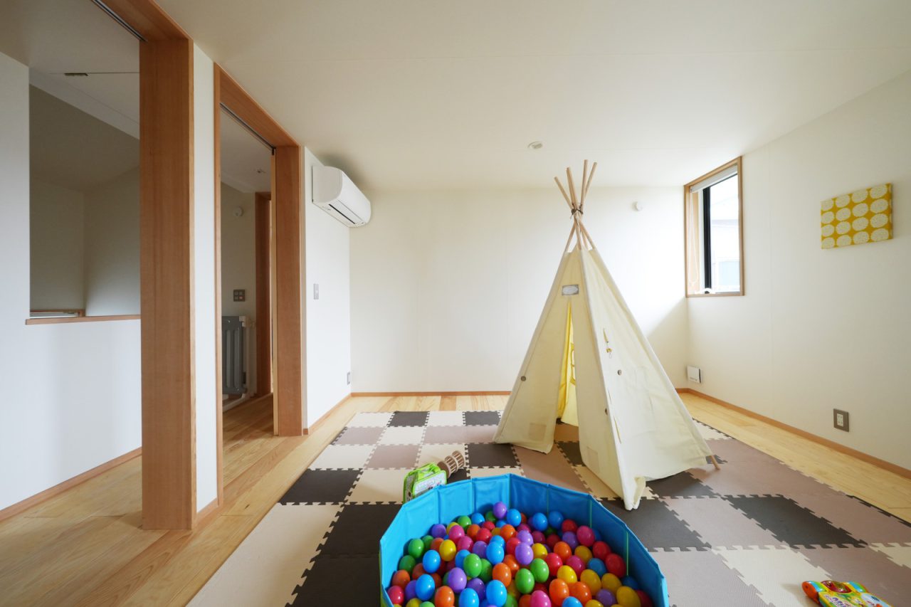 将来2部屋に間仕切れる子ども部屋