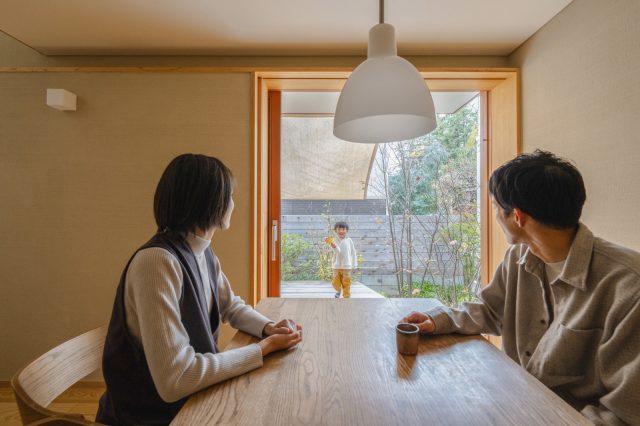 LDKとつながるお庭&デッキは家族みんなが大好きな場所