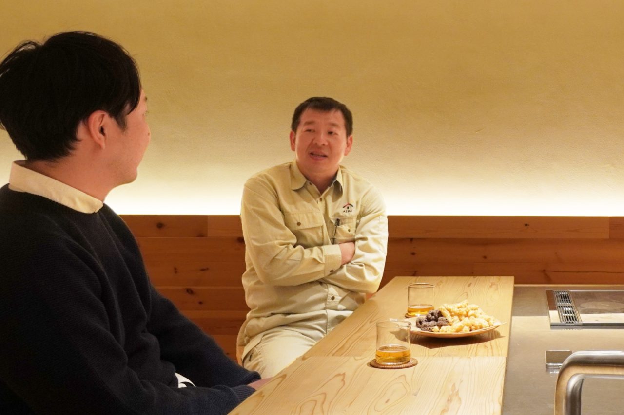 終盤は、2人の人生相談にのってくれる佐々木さん