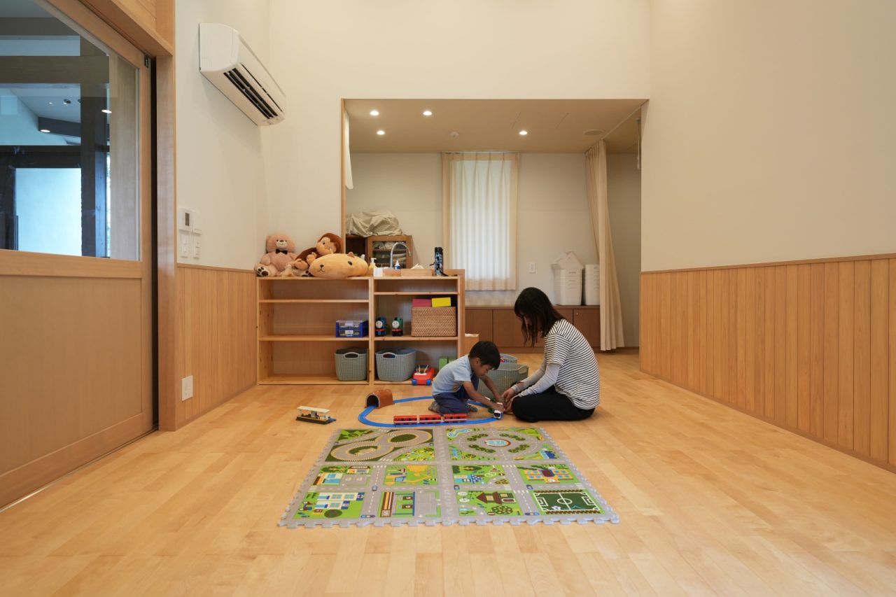 子育て広場で過ごす様子