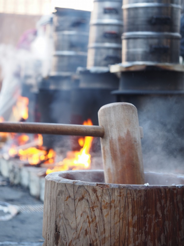 年の瀬のお餅つき