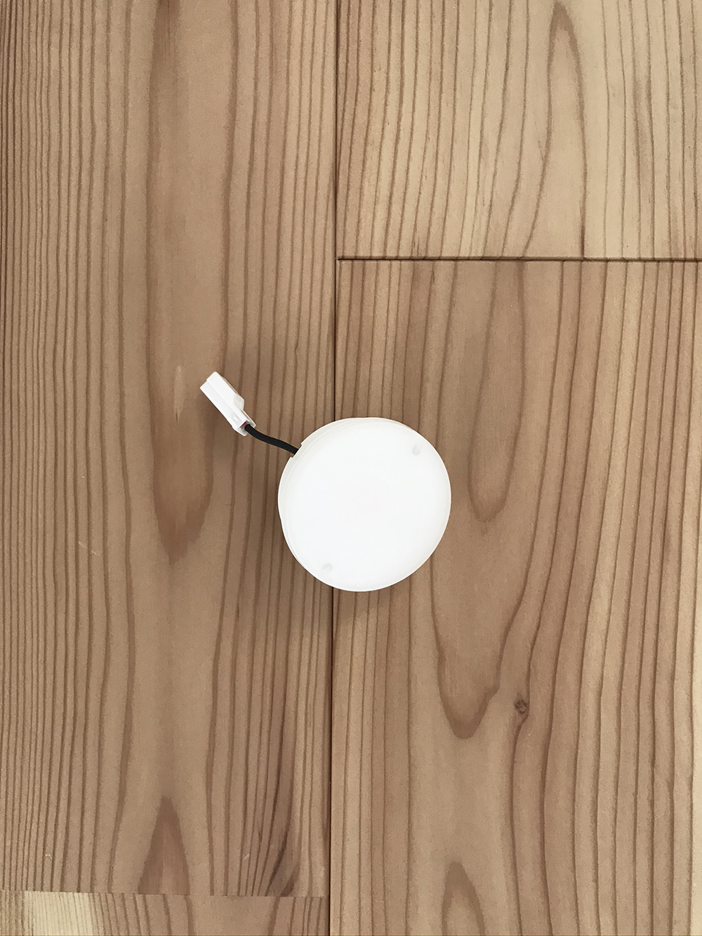 ダウンライトの電球交換