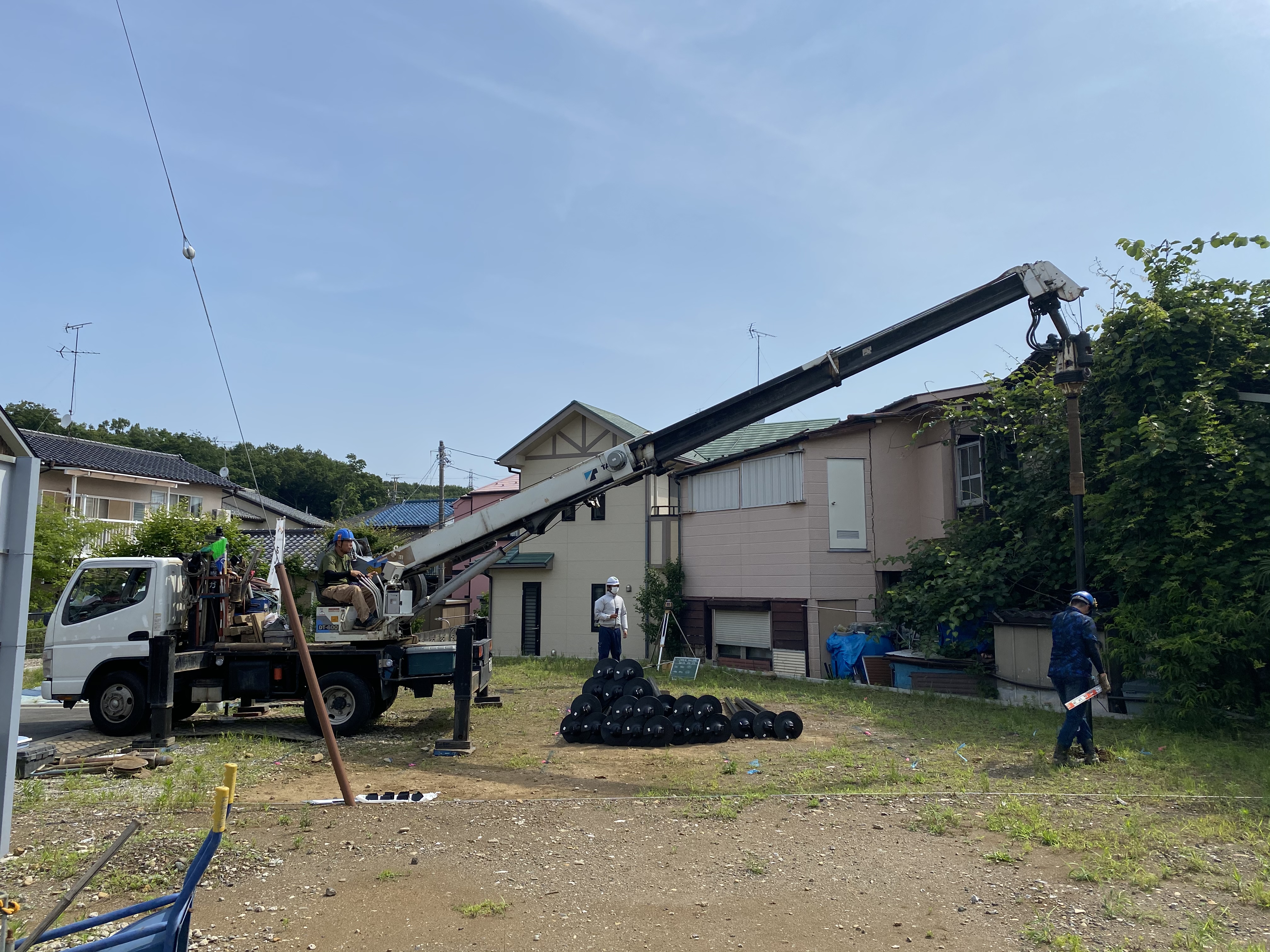 新しい家作りが始まります。