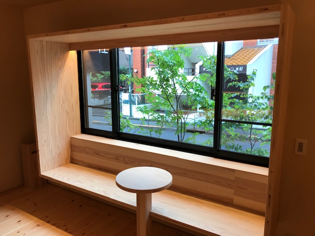 窓を活かす