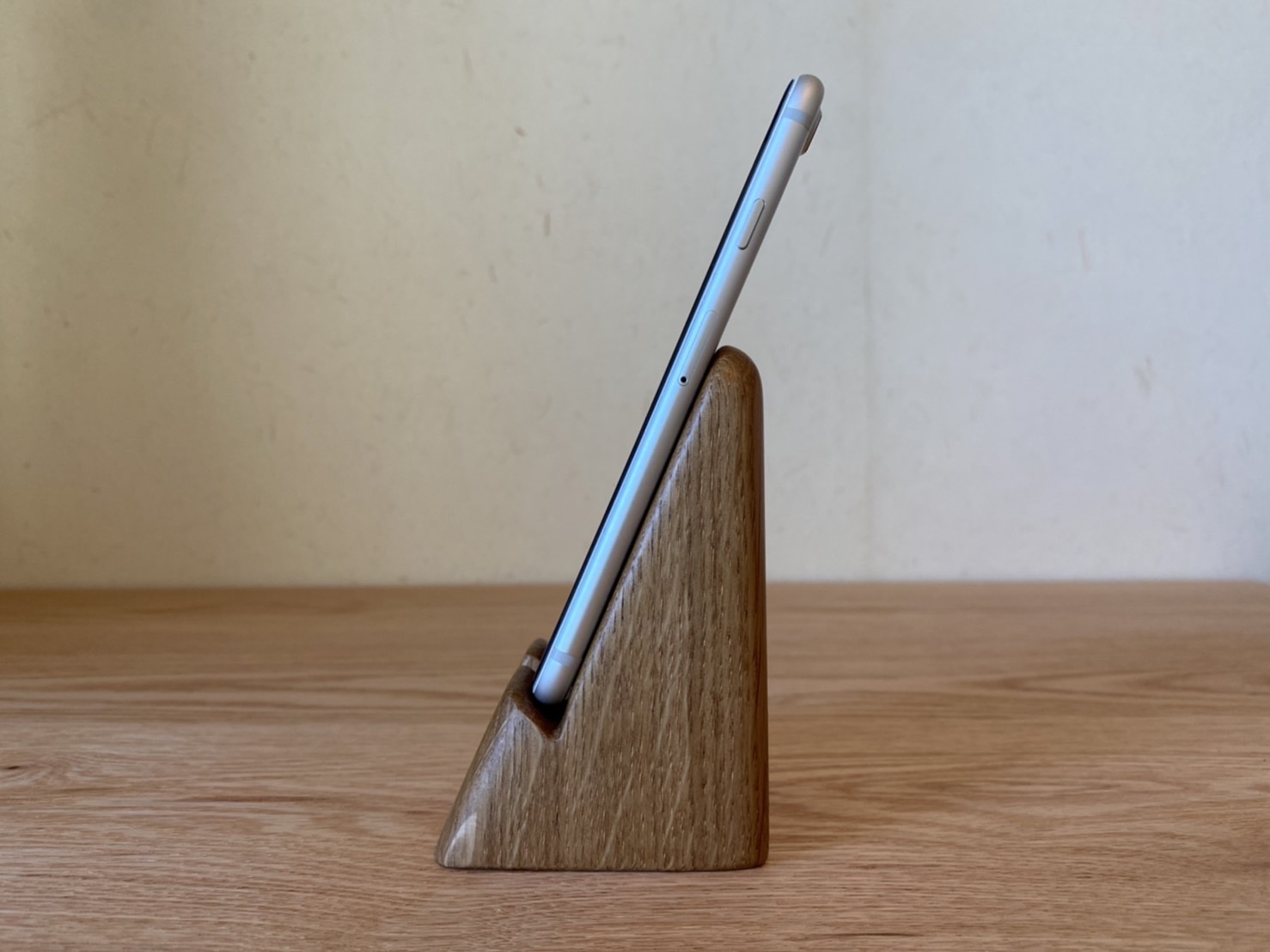 愛用のスマホスタンド