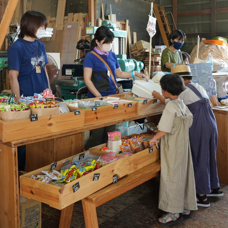 駄菓子屋