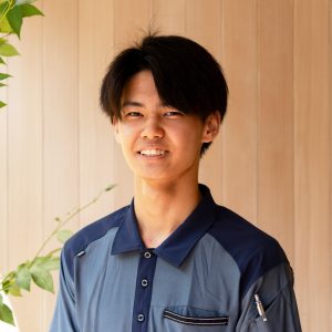 霜村 咲弥