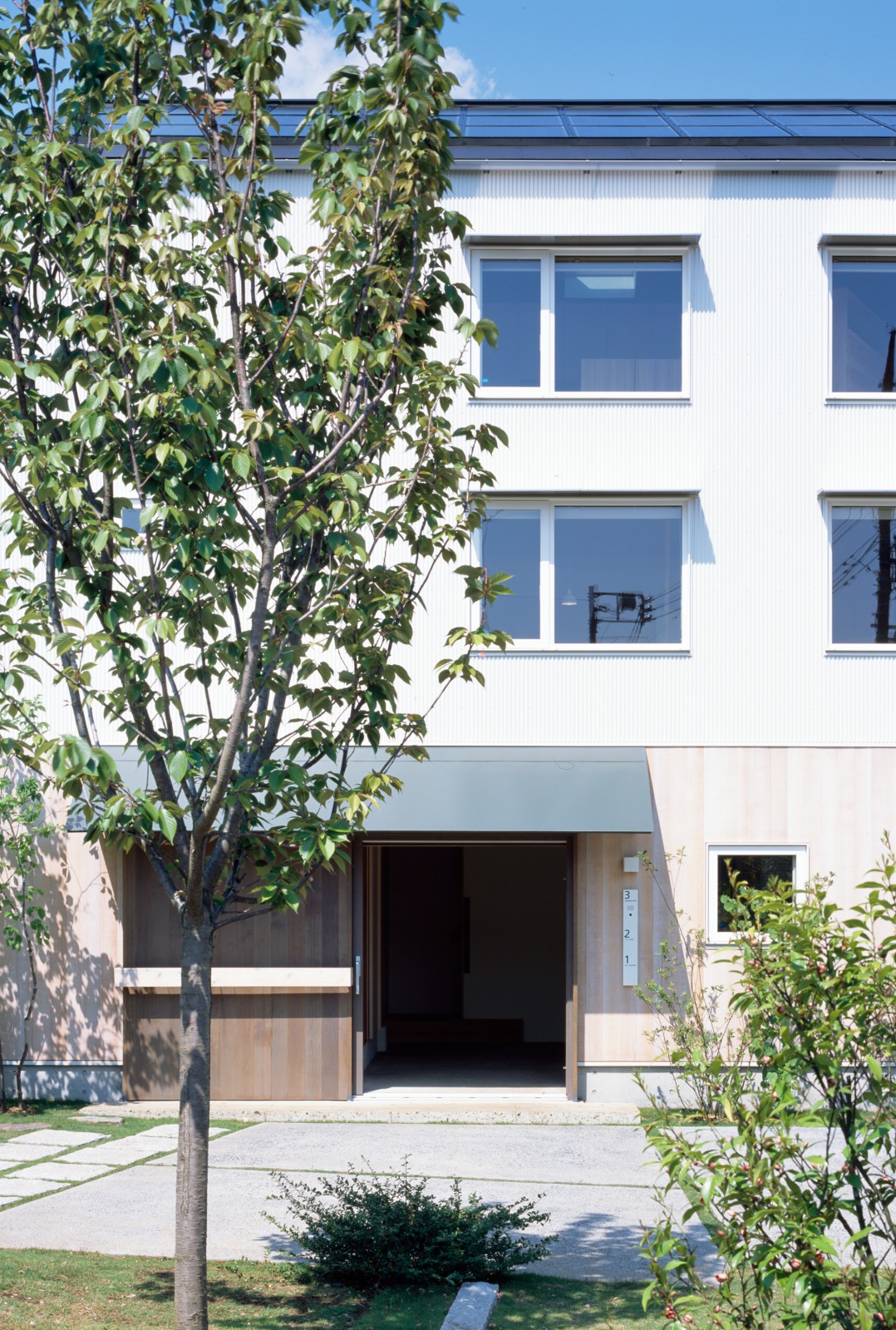 暮らしに合わせてカスタマイズできる「３階建木造ドミノ」