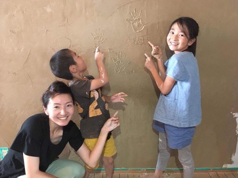 壁に手形や身長を刻めば成長の記念に！