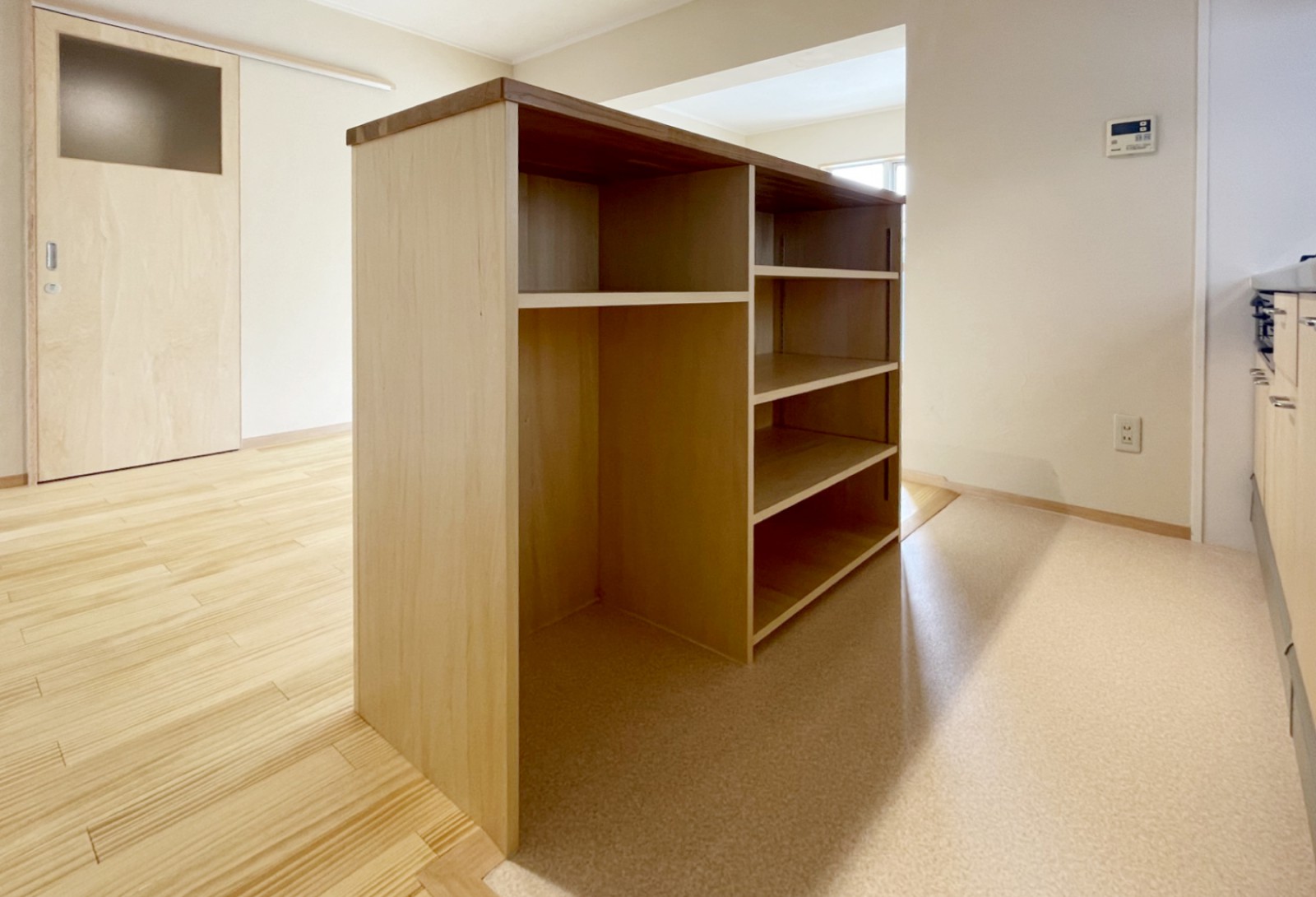 大工造作のカウンター