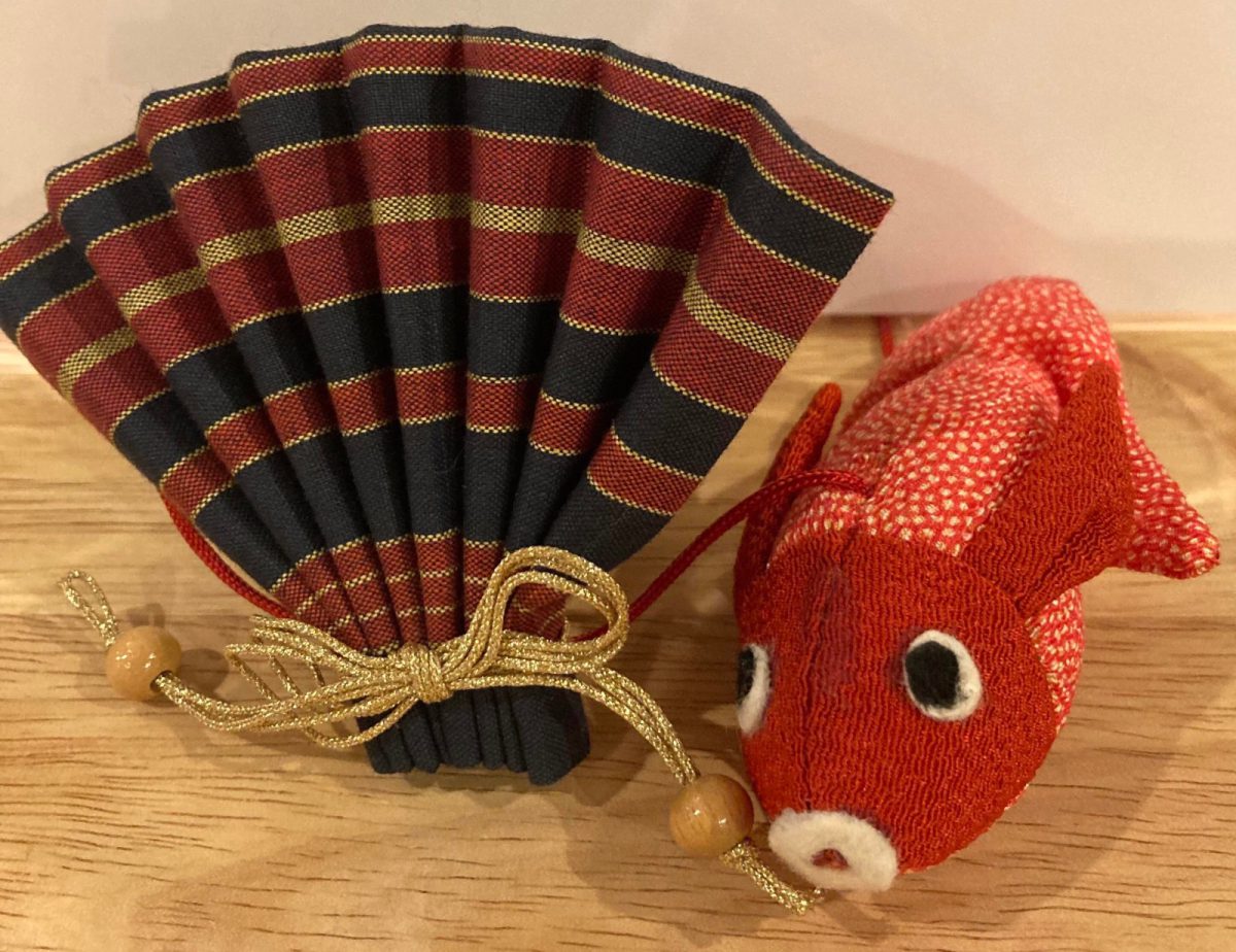 今回の、扇と金魚