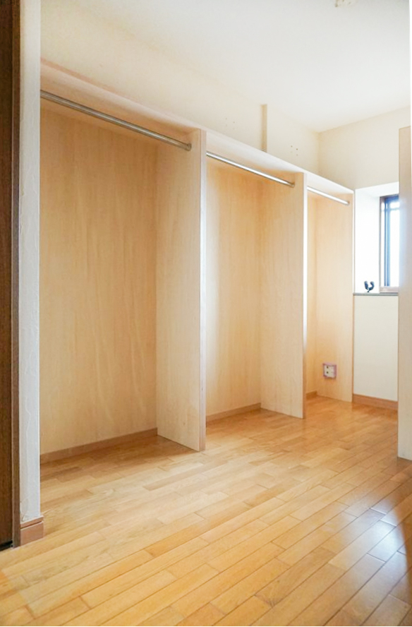 たっぷり入る夫妻の収納