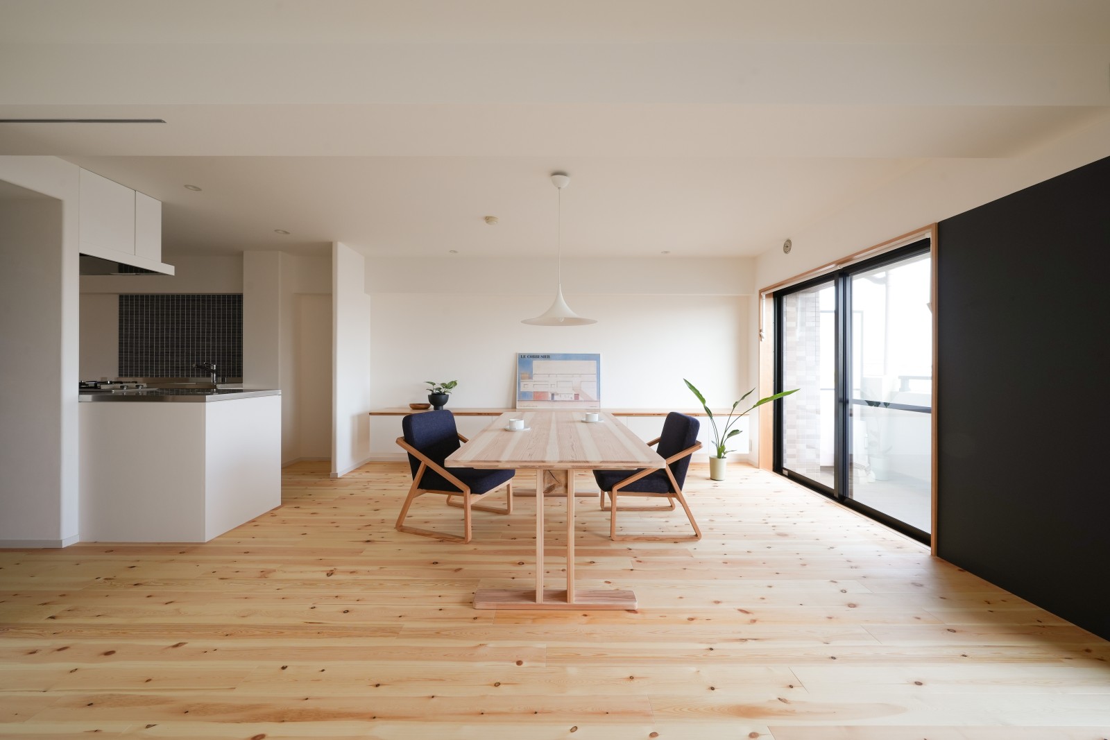 小泉誠さんデザインの家具をしつらえたダイニング