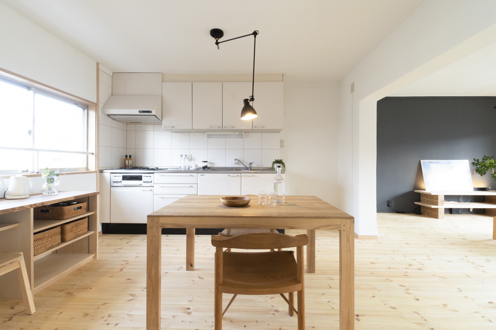 キッチンは既存を利用。