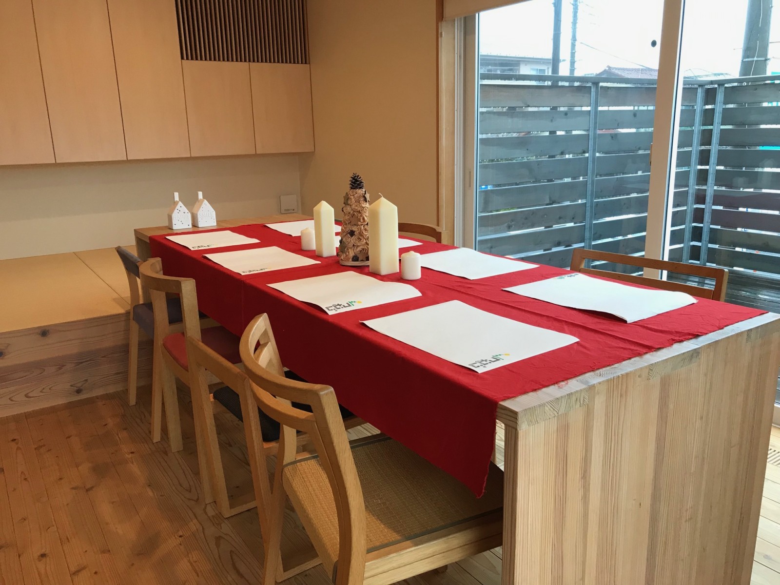 テーブルセッティングもクリスマス仕様に