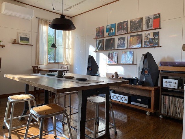 狭山市のレコードカフェ月季（つき）