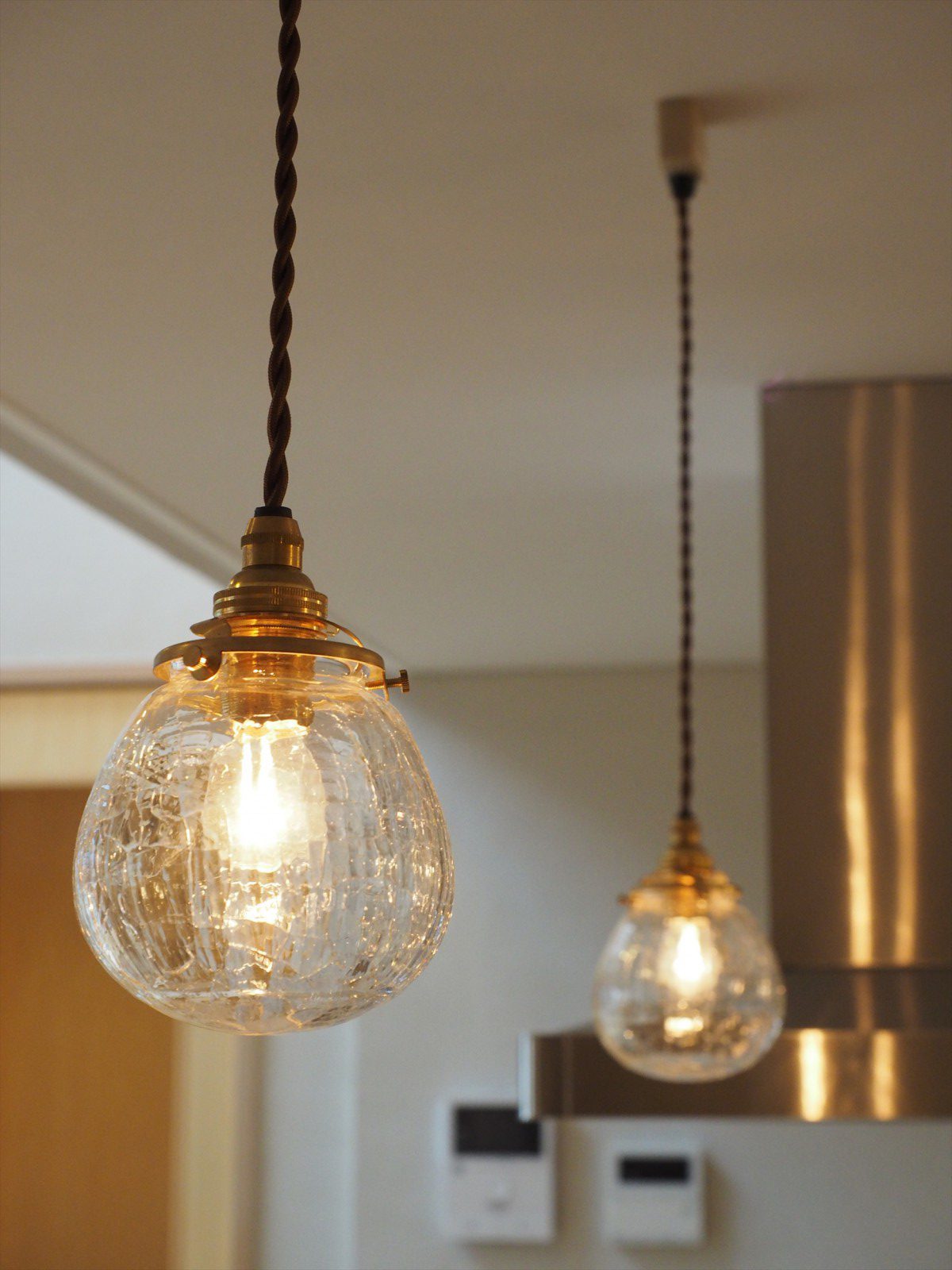 ガラスのインテリア照明