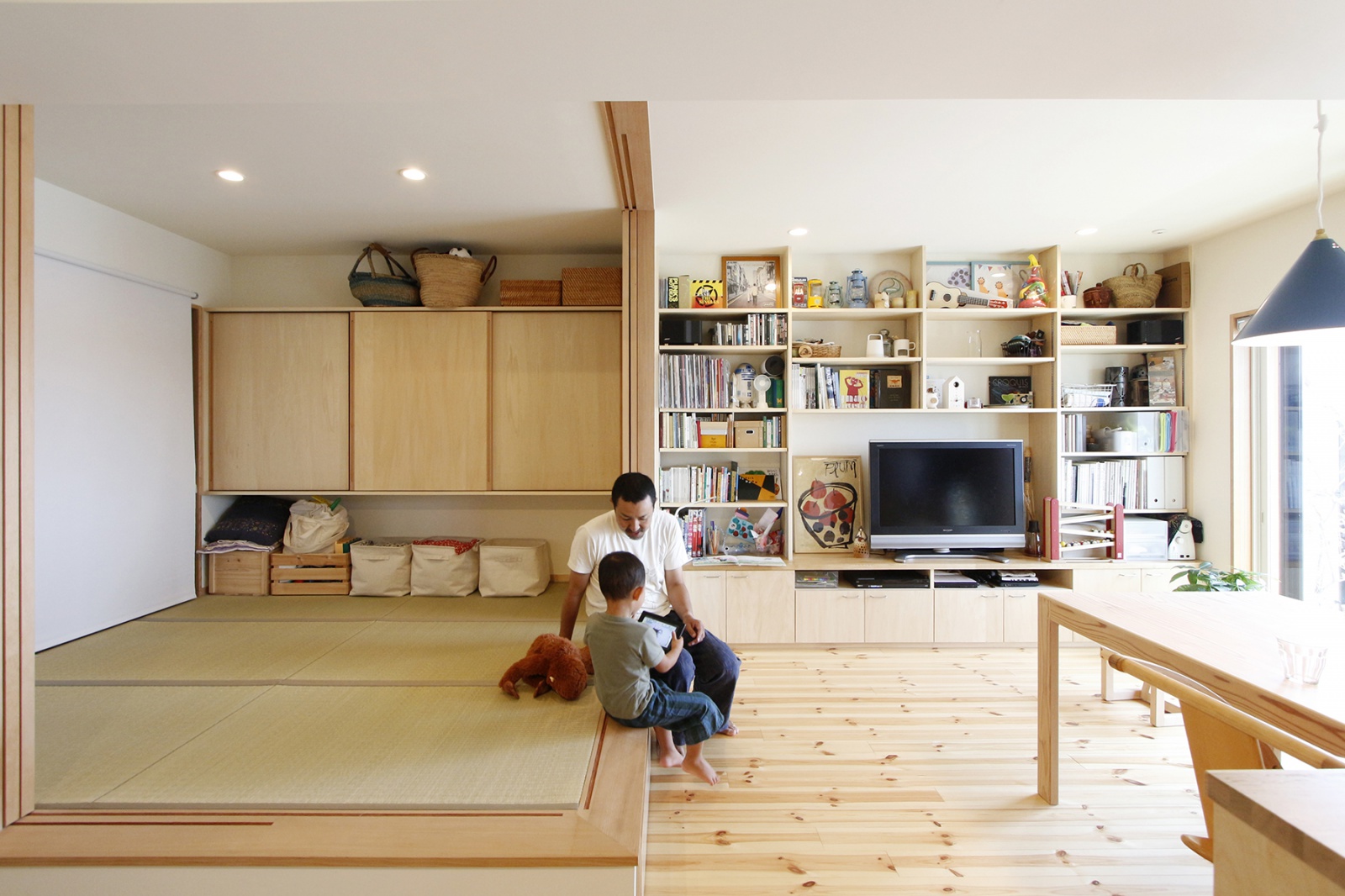 飾って楽しむ！収納いっぱいの暮らし