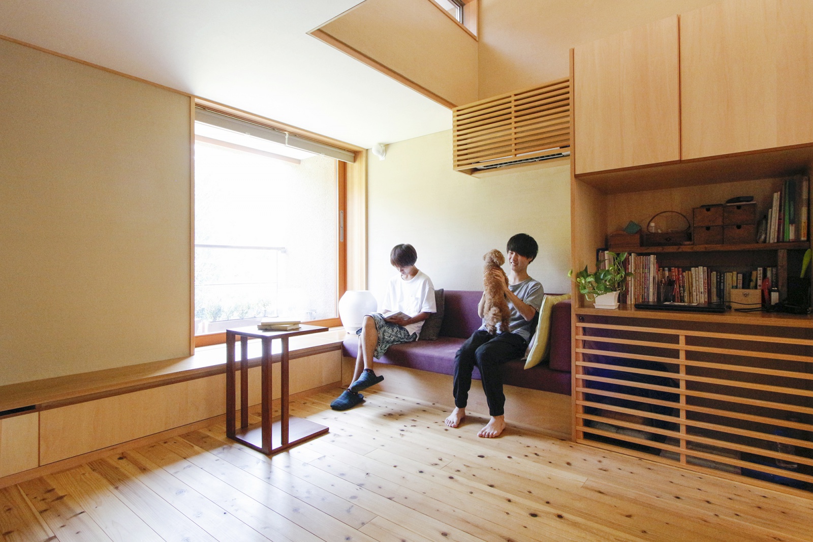 川辺の景色と風を呼び込む家