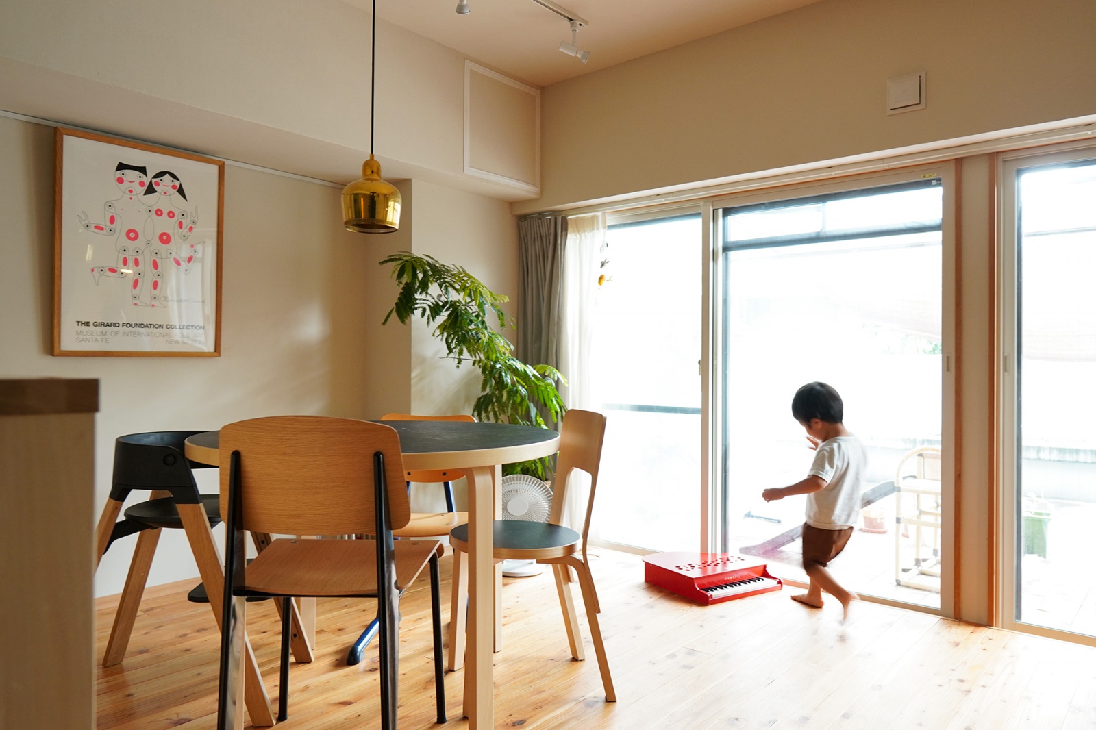 リビングが暮らしの中心のマンションリノベ