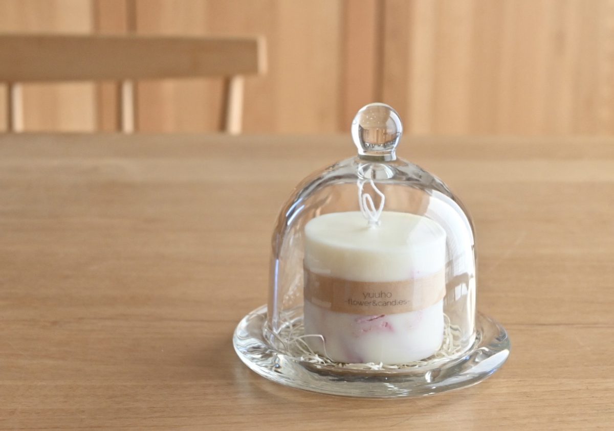 こちらのガラスドームもセットです。