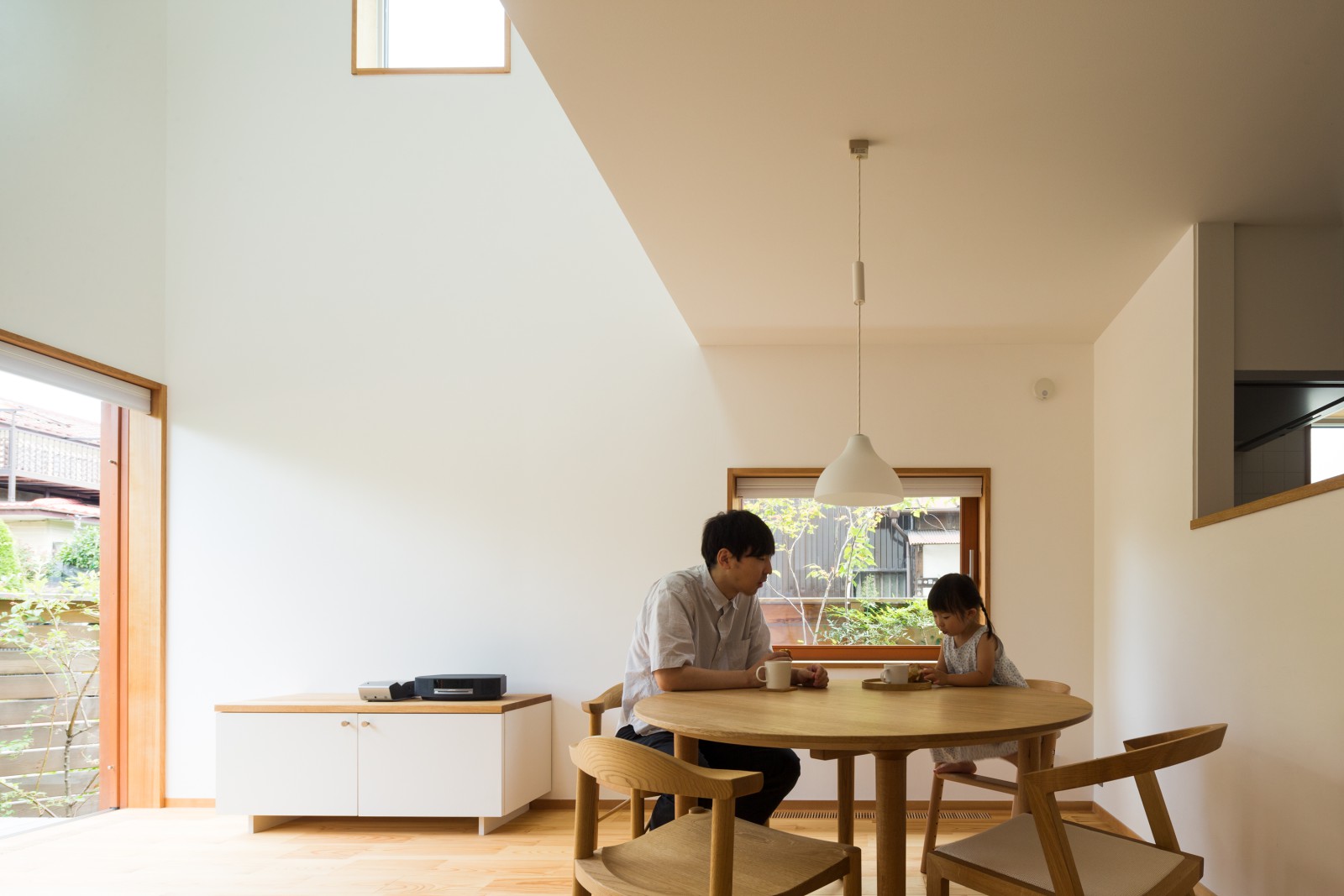 【メディア掲載】建築知識ビルダーズ49号「小さな家の間取りと庭」に紹介していただきました