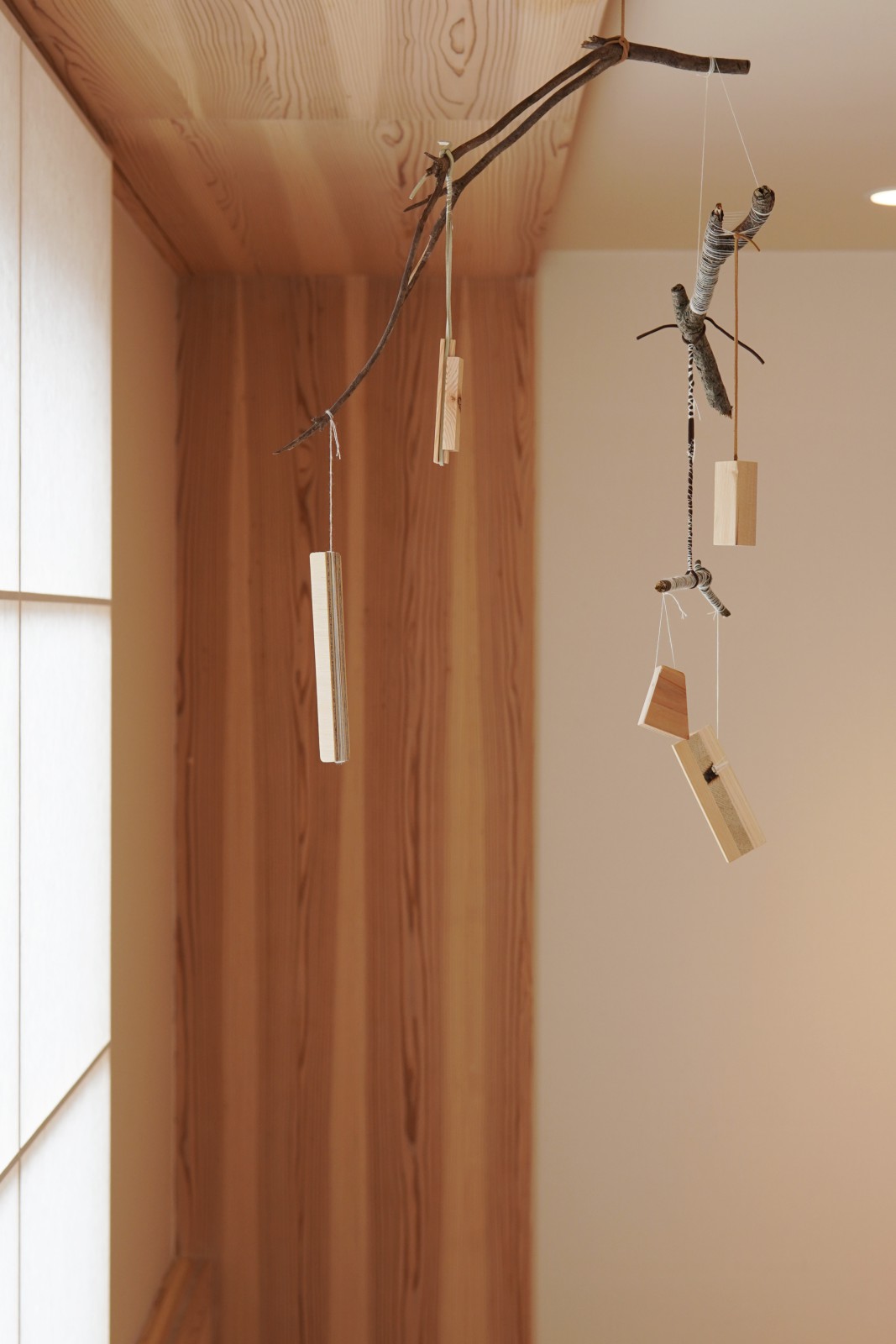 選ぶ材料によりシルエットも様々に変化します。