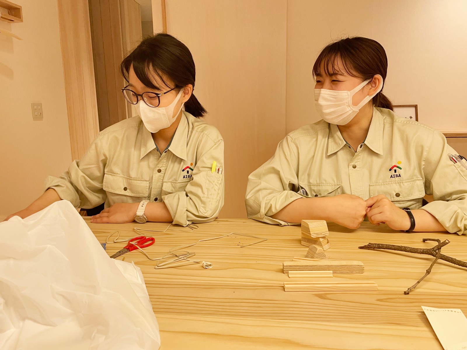 新入社員の小出と麻生も今回のワークショップを考案！