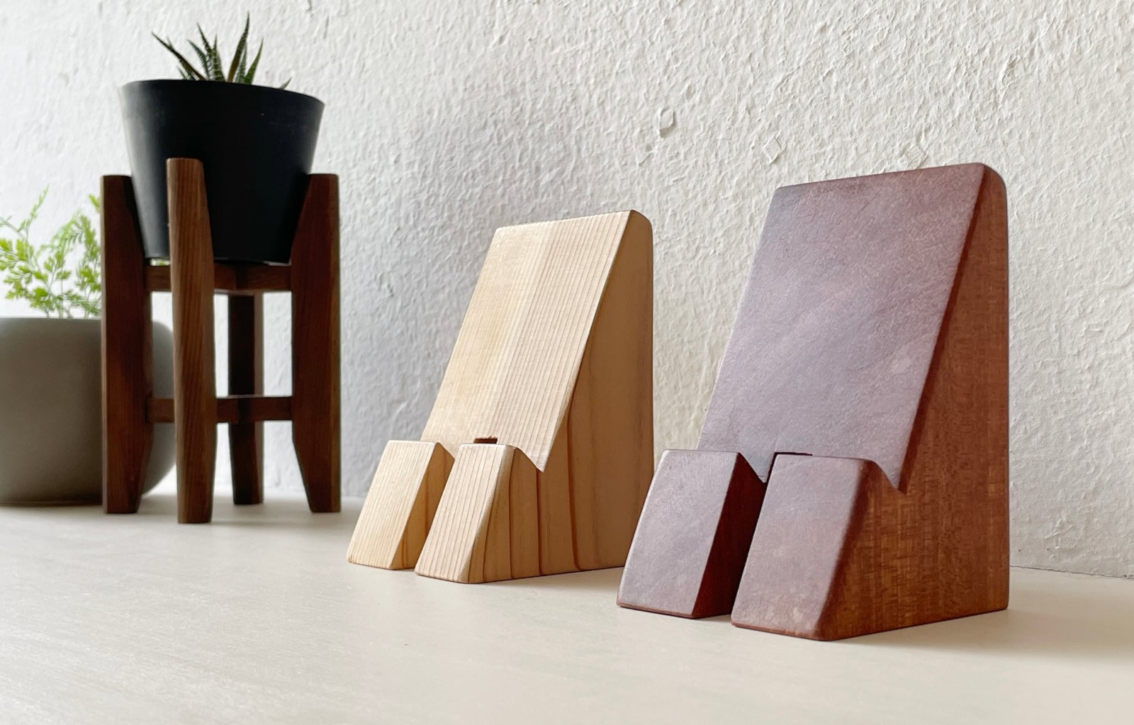 様々な樹種を選べます。置いてあるだけでお部屋のワンポイントに。