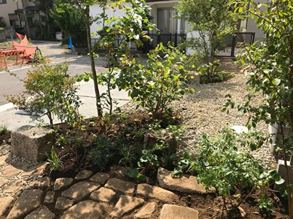 ソーラータウン八国山 第2期造園工事