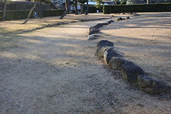 aNMuGYiT0wkWtLI1613022785