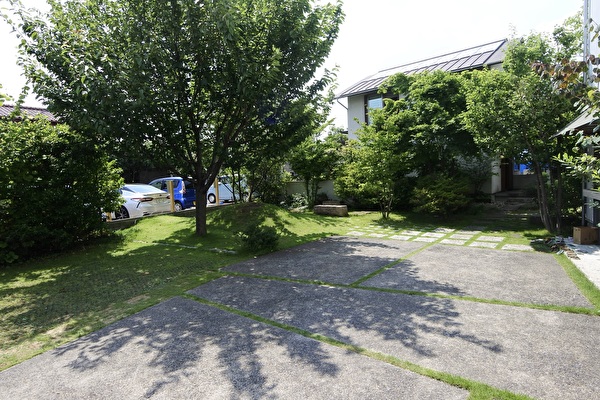 Kz2kWBiFKuCsAHI1688369336