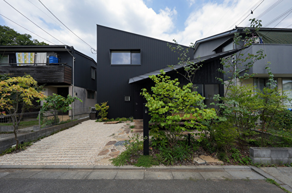 VrQe6agpZKiGesj1689840497