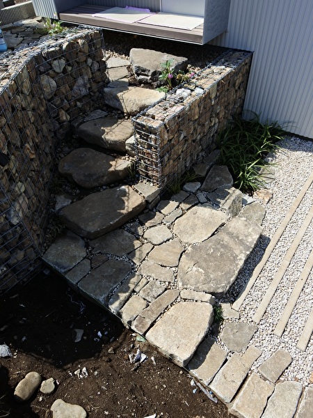 1OiwxdYxiBOKVYc1742700561